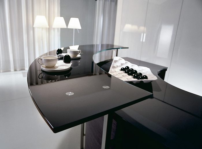 Báo giá thiết kế nhà bếp tuyệt đẹp với màu đen hiện đại 1 2