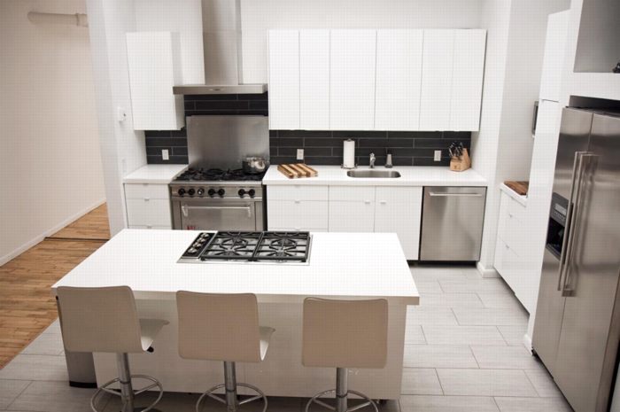 Nội thất nhà bếp,đẹp với sắc trắng tinh tế,phong cách Châu Âu 9