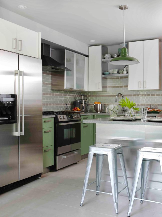 Thiết kế nội thất bếp đẹp ấn tượng chất liệu nội thất màu bạc 20