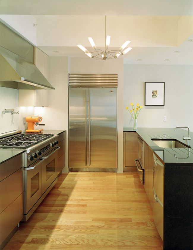 Thiết kế nội thất bếp đẹp ấn tượng chất liệu nội thất màu bạc 7