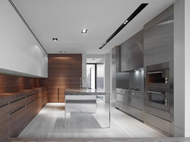 Thiết kế nội thất bếp đẹp ấn tượng chất liệu nội thất màu bạc 8