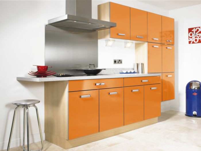 Nội thất nhà bếp đẹp với màu cam nổi bật, hình ảnh bếp 11