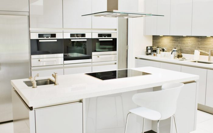 Nội thất nhà bếp,đẹp với sắc trắng tinh tế,phong cách Châu Âu 5