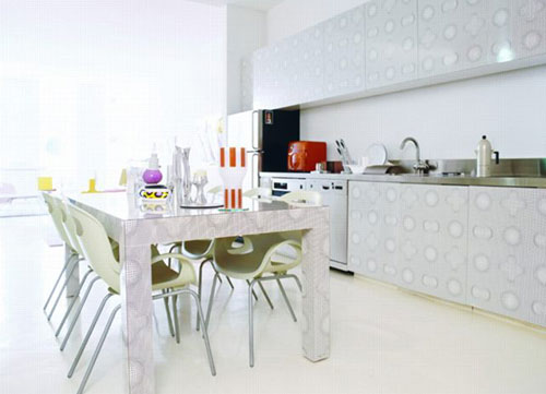 Nội thất nhà bếp,tủ bếp màu trắng,đẹp mê ly ,Những phòng bếp màu hồng,đẹp ngất ngây,Nội thất căn bếp,hiện đại ấn tượng, bếp hình chữ L