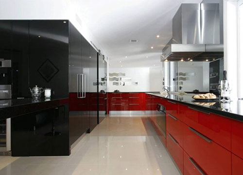 Nội thất nhà bếp,tủ bếp màu hồng,đẹp mê ly ,Những phòng bếp màu hồng,đẹp ngất ngây,Nội thất nhà bếp đẹp,Phối màu đỏ,đen trắng ấn tượng